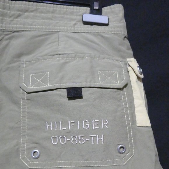 TOMMY HILFIGER | medium | Olive Green Cargo Shorts / Swim Shorts | NWOT - Picture 12 of 16